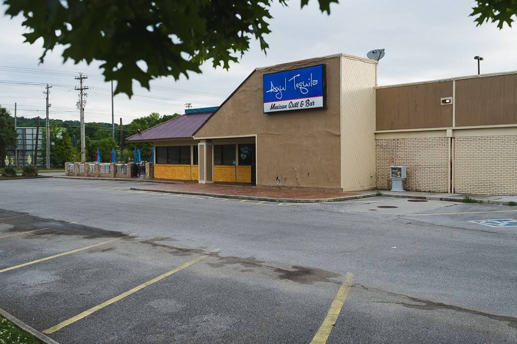 Azul Tequila Mexican Grill | restaurant | 11242 Kingston Pike, Knoxville, TN 37934, USA | 8656752511 OR +1 865-675-2511