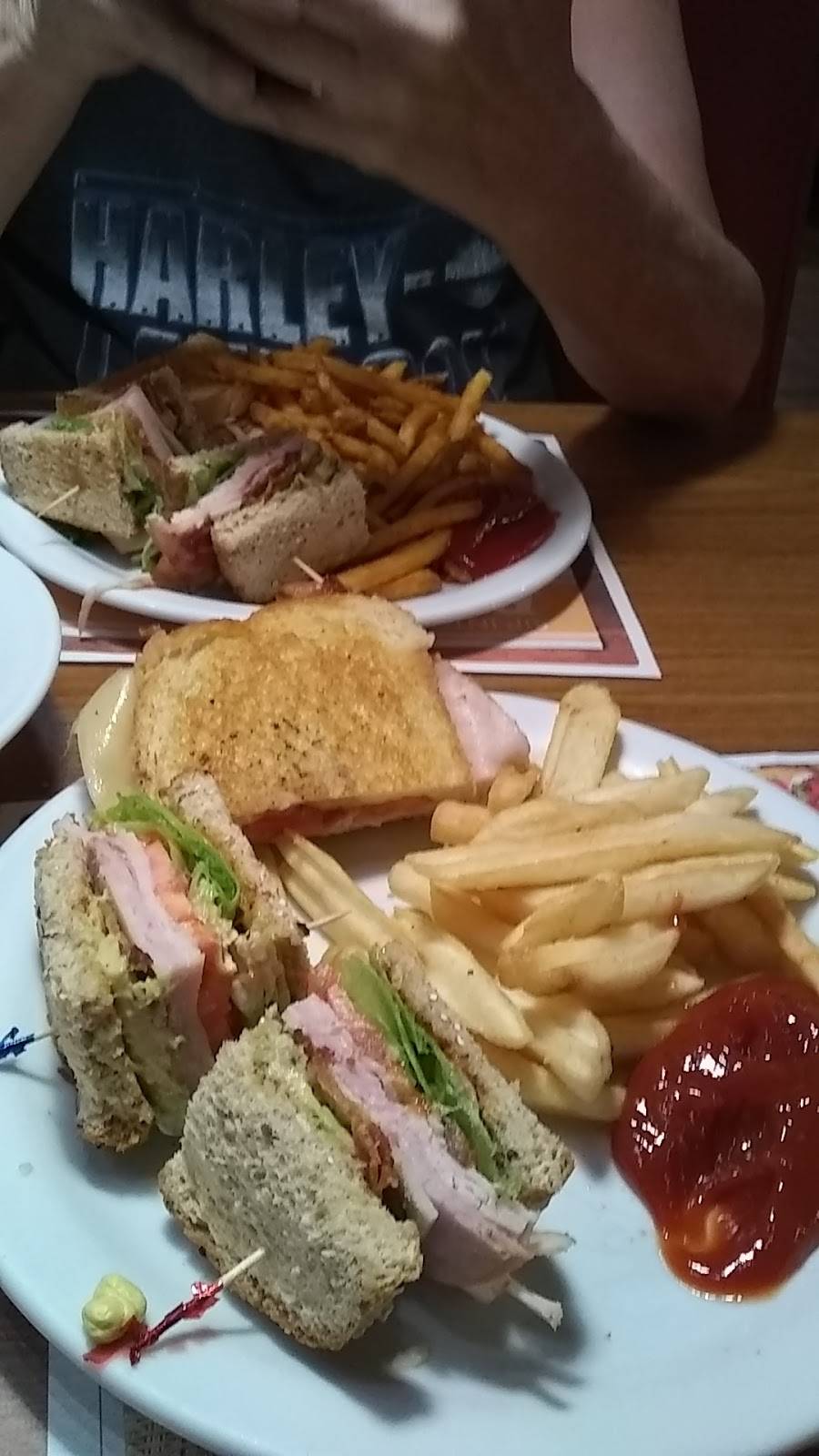 Dennys | restaurant | 8737 Grand Ave, Peoria, AZ 85345, USA | 6234865510 OR +1 623-486-5510