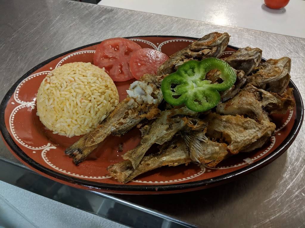 Sabores Tradicionais | restaurant | 1682 St Clair Ave W, Toronto, ON M6N 1H8, Canada | 4165191994 OR +1 416-519-1994