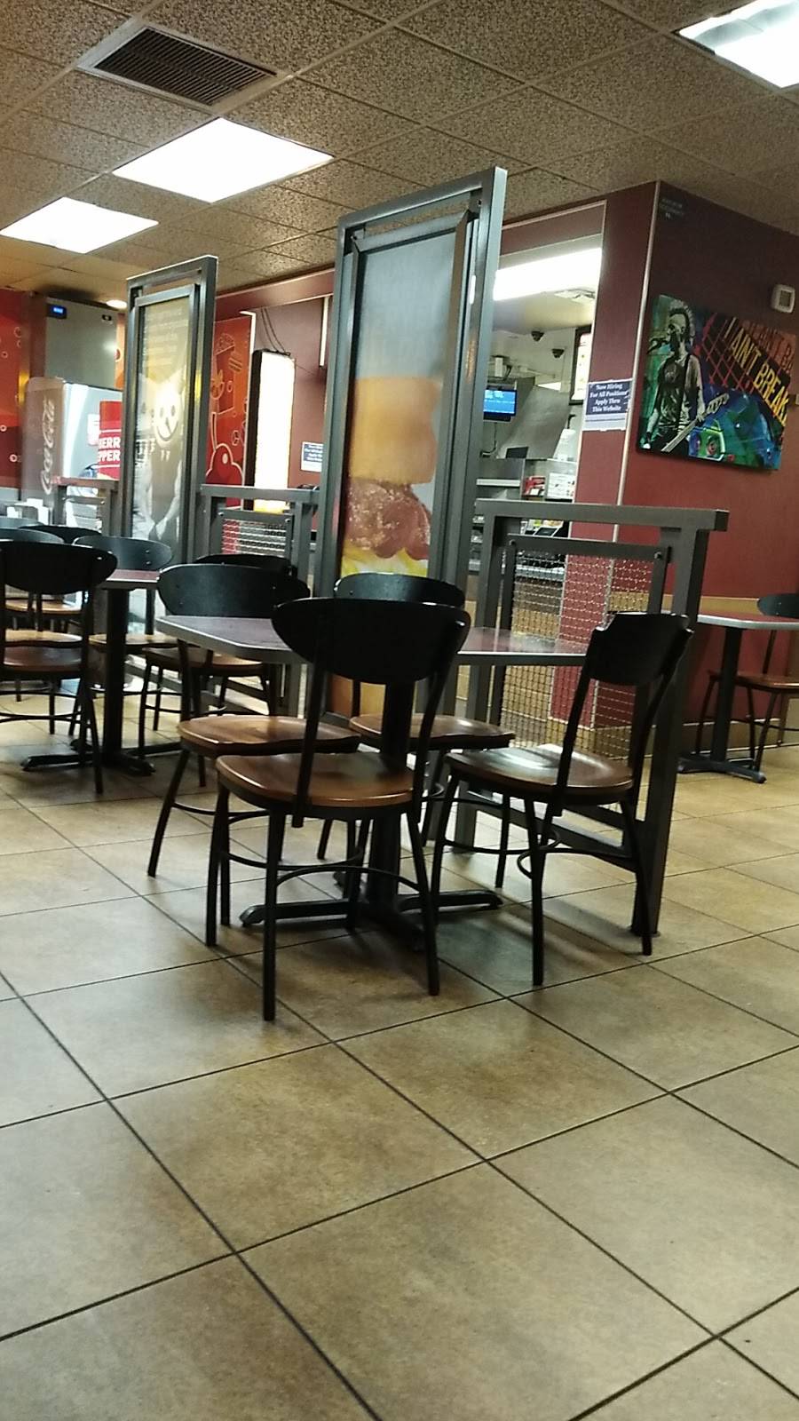 Jack in the Box | restaurant | 18950 Colima Rd, Rowland Heights, CA 91748, USA | 6269137717 OR +1 626-913-7717