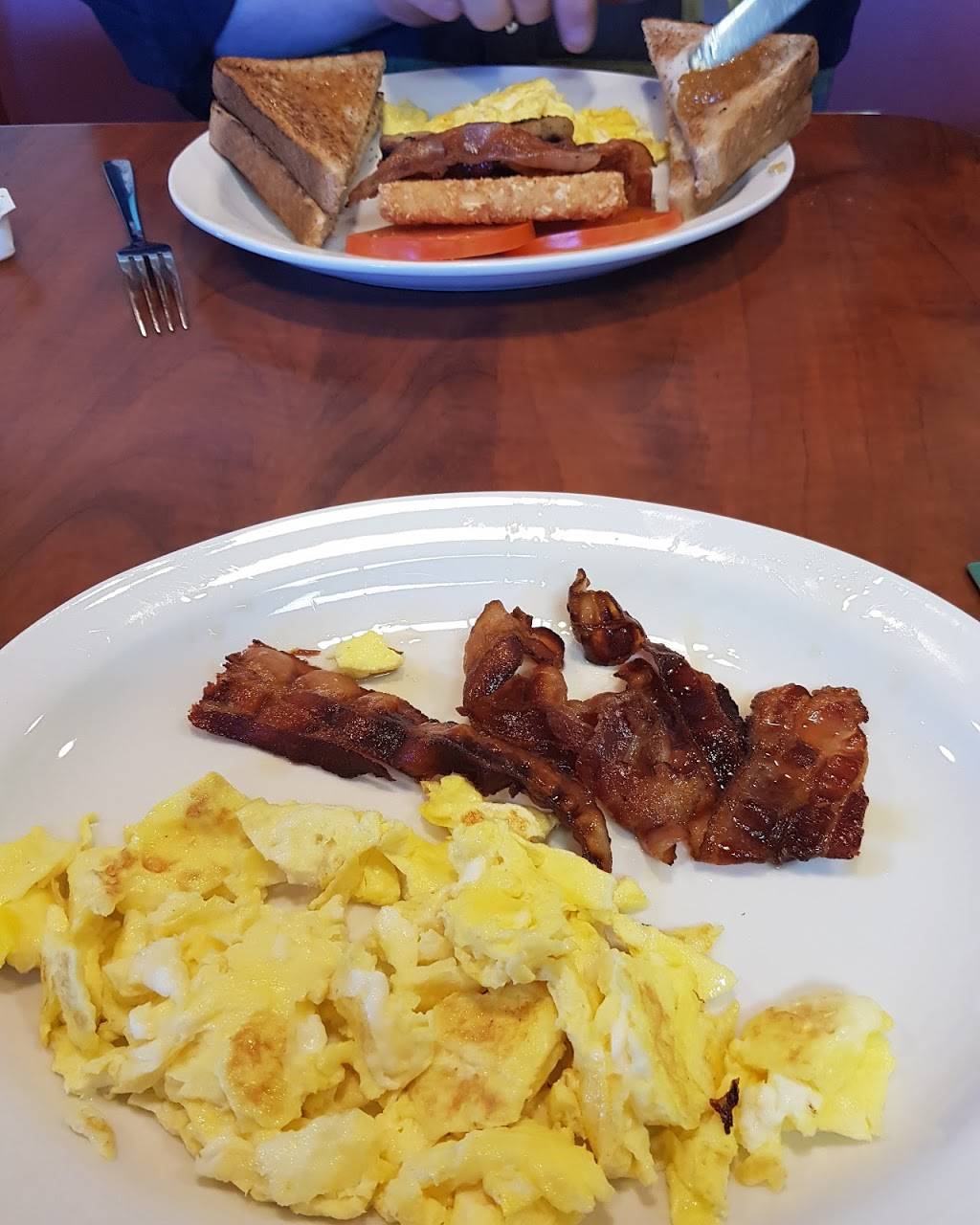 A&W Canada | restaurant | 1219 Confederation St, Sarnia, ON N7S 4M7, Canada | 5193441219 OR +1 519-344-1219