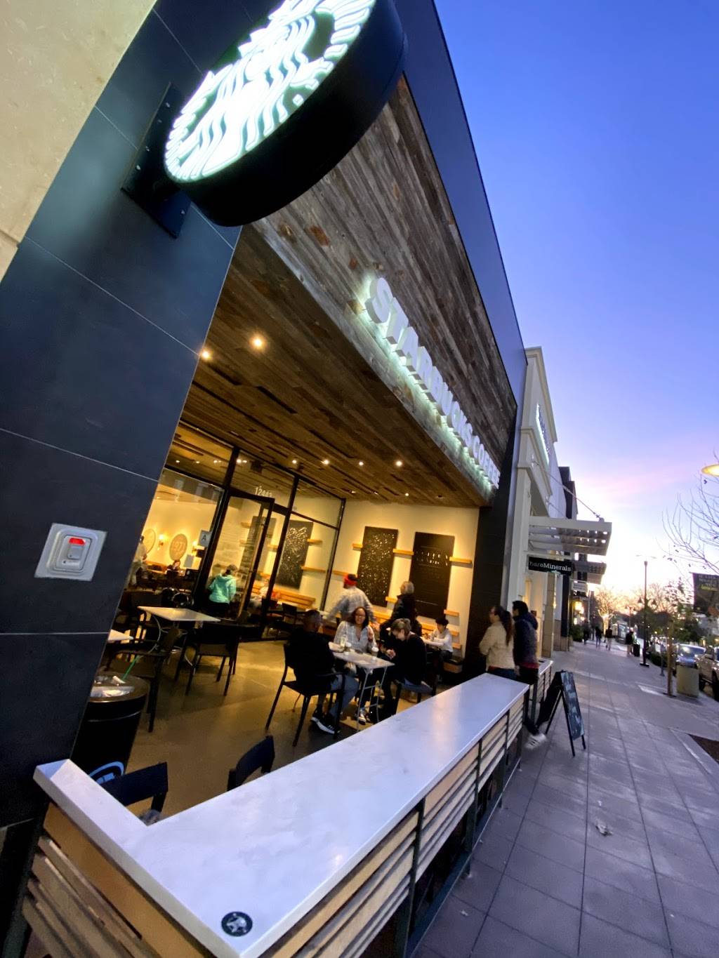 Starbucks | cafe | 12443 S Mainstreet Space 1250, Rancho Cucamonga, CA 91739, USA | 9096468562 OR +1 909-646-8562
