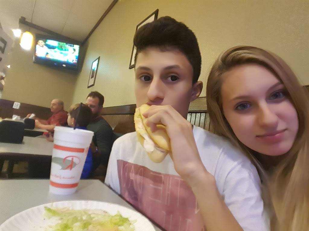 Rennas Pizza | restaurant | 592 Marsh Landing Pkwy, Jacksonville Beach, FL 32250, USA | 9042733113 OR +1 904-273-3113