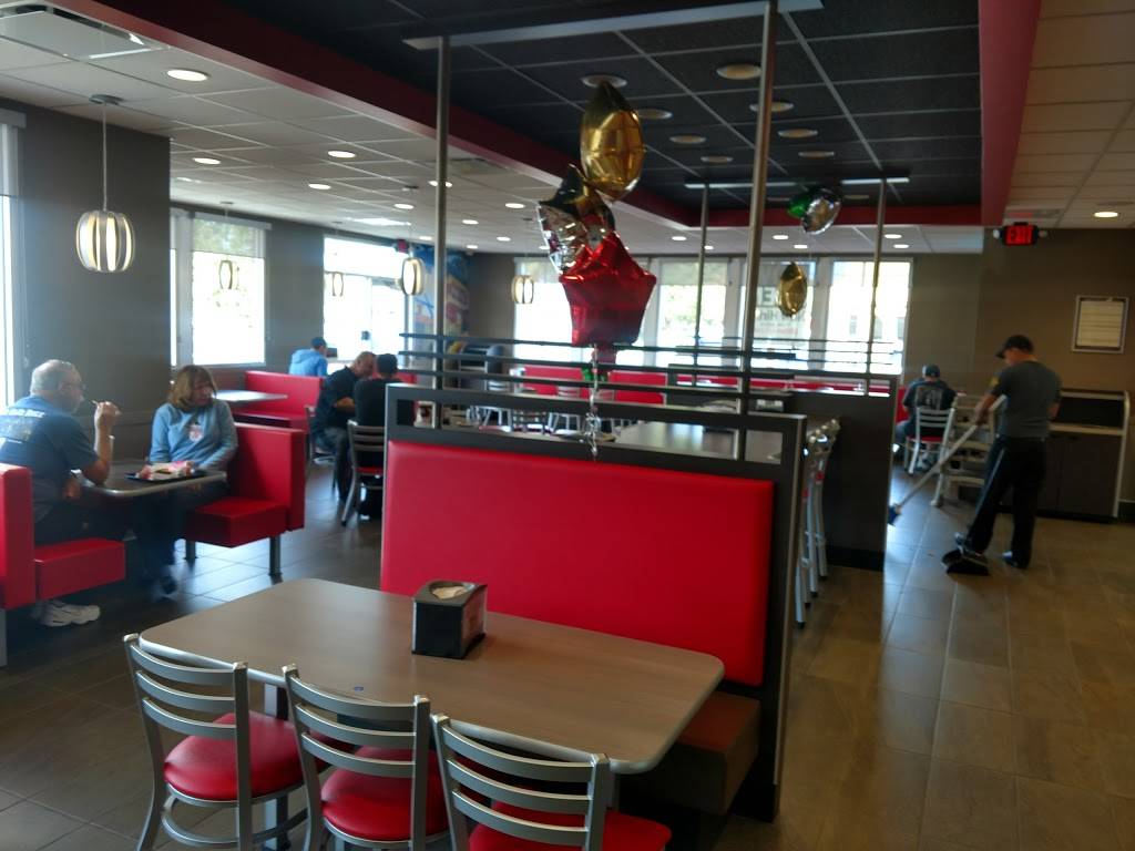 Carls Jr. | restaurant | 1205 W Colton Ave, Redlands, CA 92374, USA | 9097931058 OR +1 909-793-1058