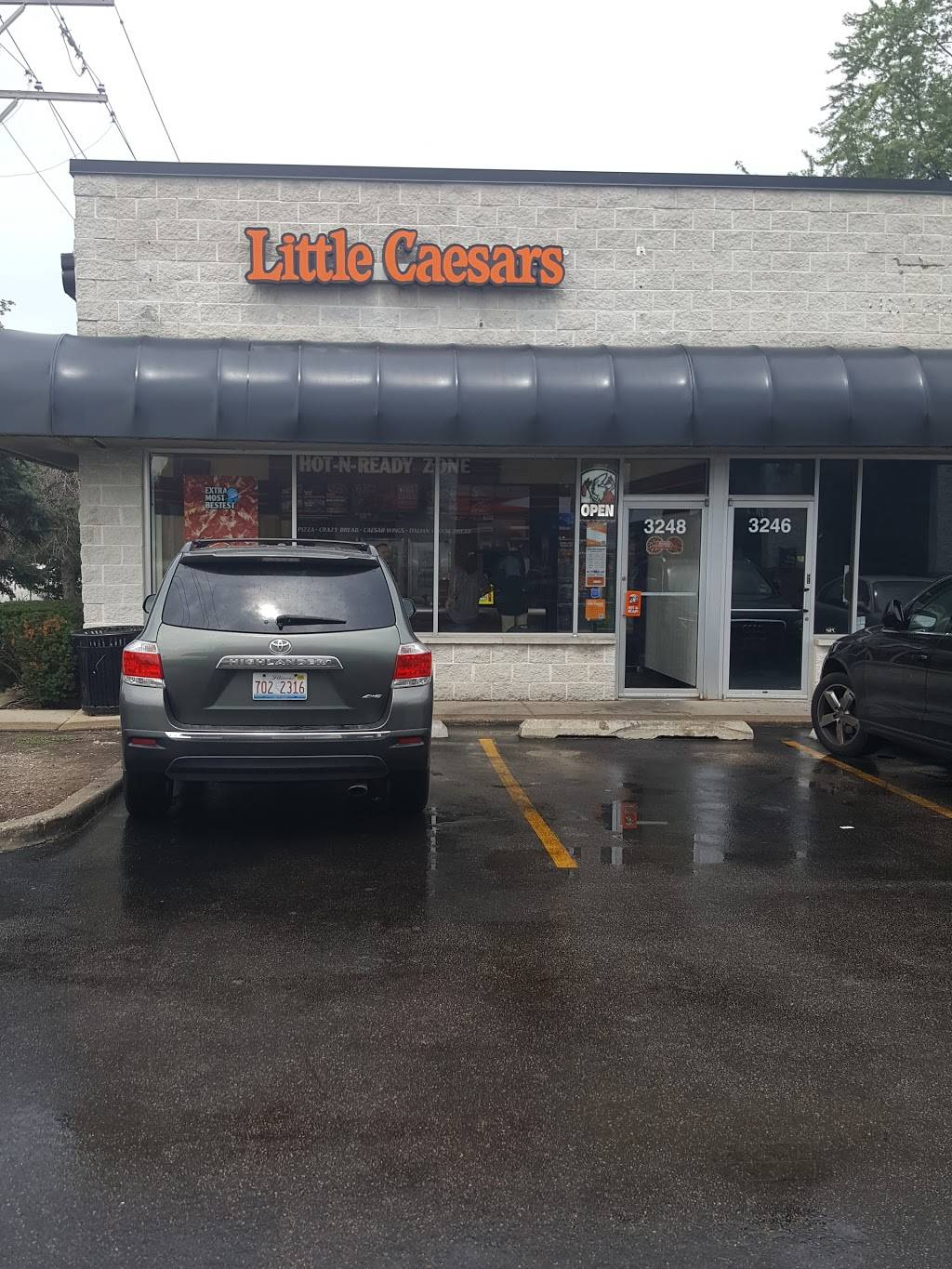 Little Caesars Pizza | meal takeaway | 3248 Glenview Rd, Glenview, IL 60025, USA | 8477247474 OR +1 847-724-7474