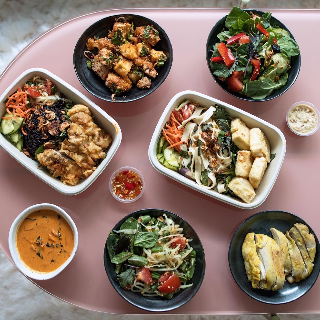 Basil the Bold | restaurant | 90 Charter Oak Ave, San Francisco, CA 94124, USA | 4844836455 OR +1 484-483-6455