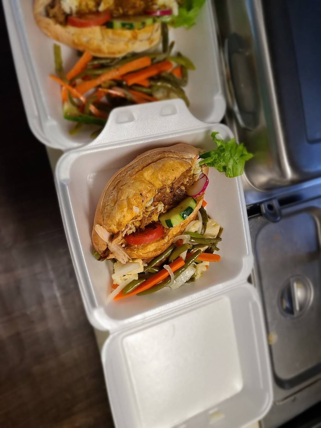 The Corner salvadorean food | restaurant | 12912 7 St, Grandview, MO 64030, USA | 8164695011 OR +1 816-469-5011