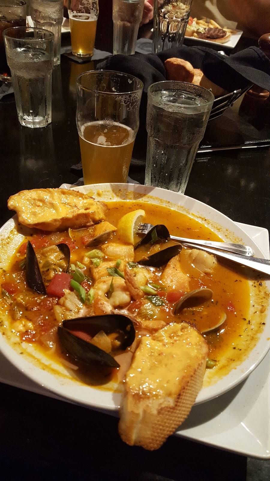 Thunder Bay Grille Pewaukee | restaurant | N14W24130 Tower Pl, Pewaukee, WI 53072, USA | 2625234244 OR +1 262-523-4244