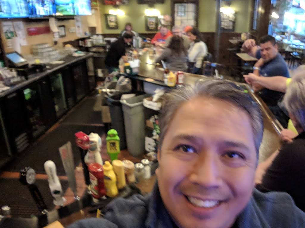 OSullivans Public House | restaurant | 12525 W North Ave, Brookfield, WI 53005, USA | 2627841656 OR +1 262-784-1656