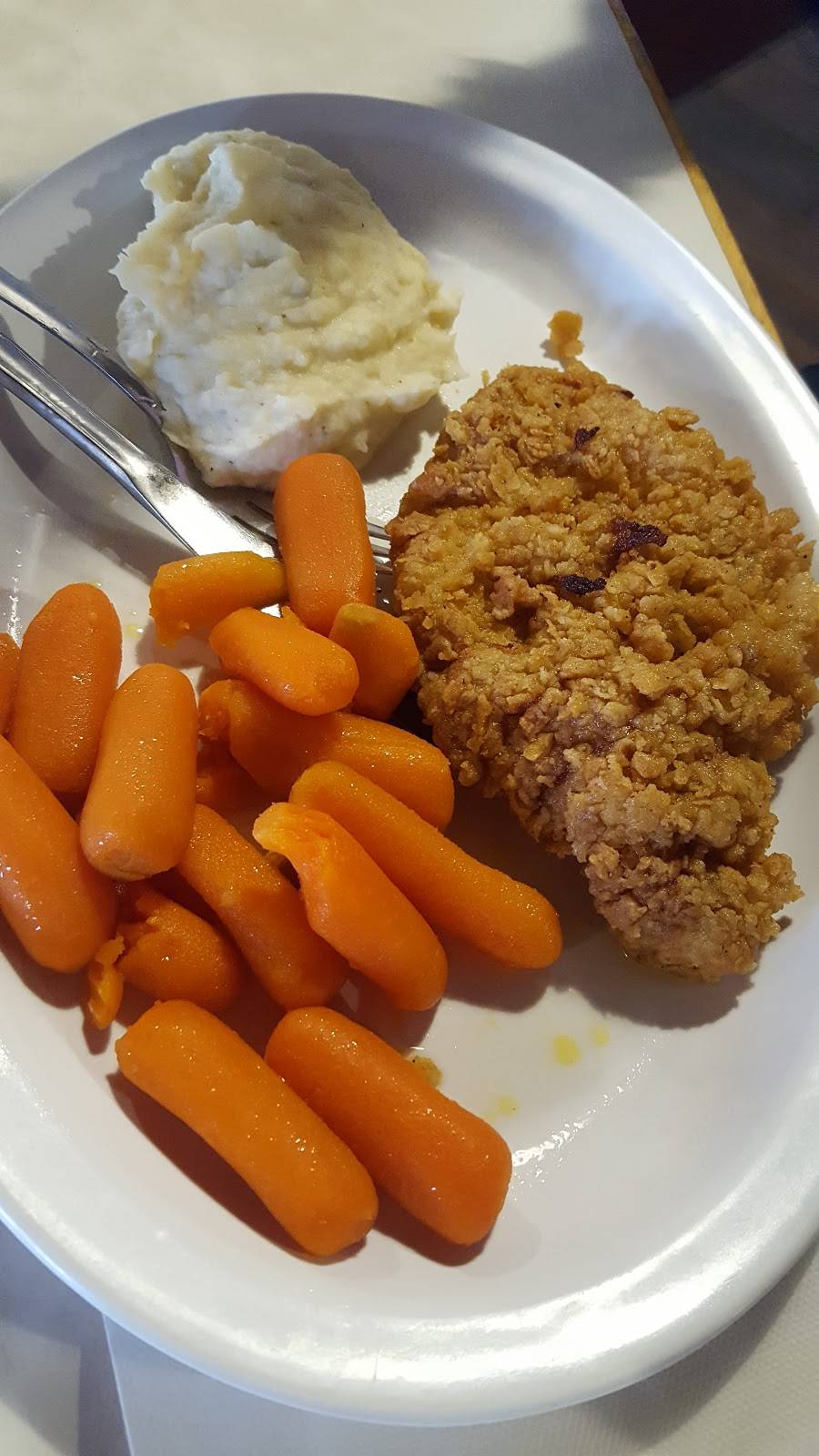 Farm House Cafe | cafe | 20466 US-31, Thorsby, AL 35171, USA | 2056881919 OR +1 205-688-1919