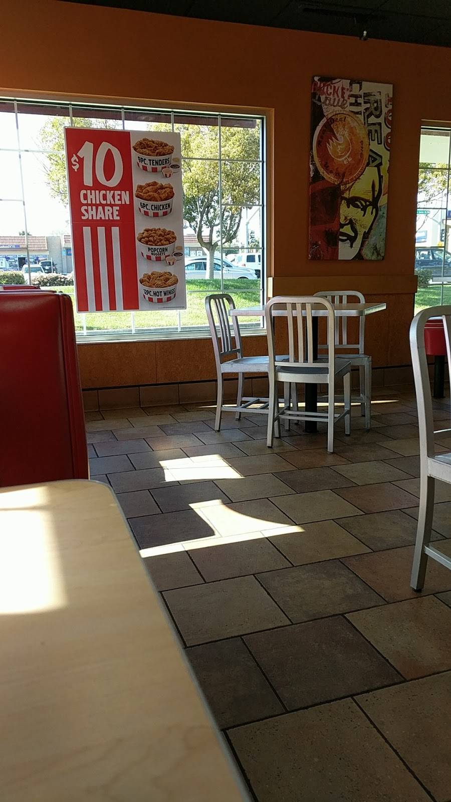 KFC | restaurant | 201 S Rancho Santa Fe Rd, San Marcos, CA 92078, USA | 7607440672 OR +1 760-744-0672