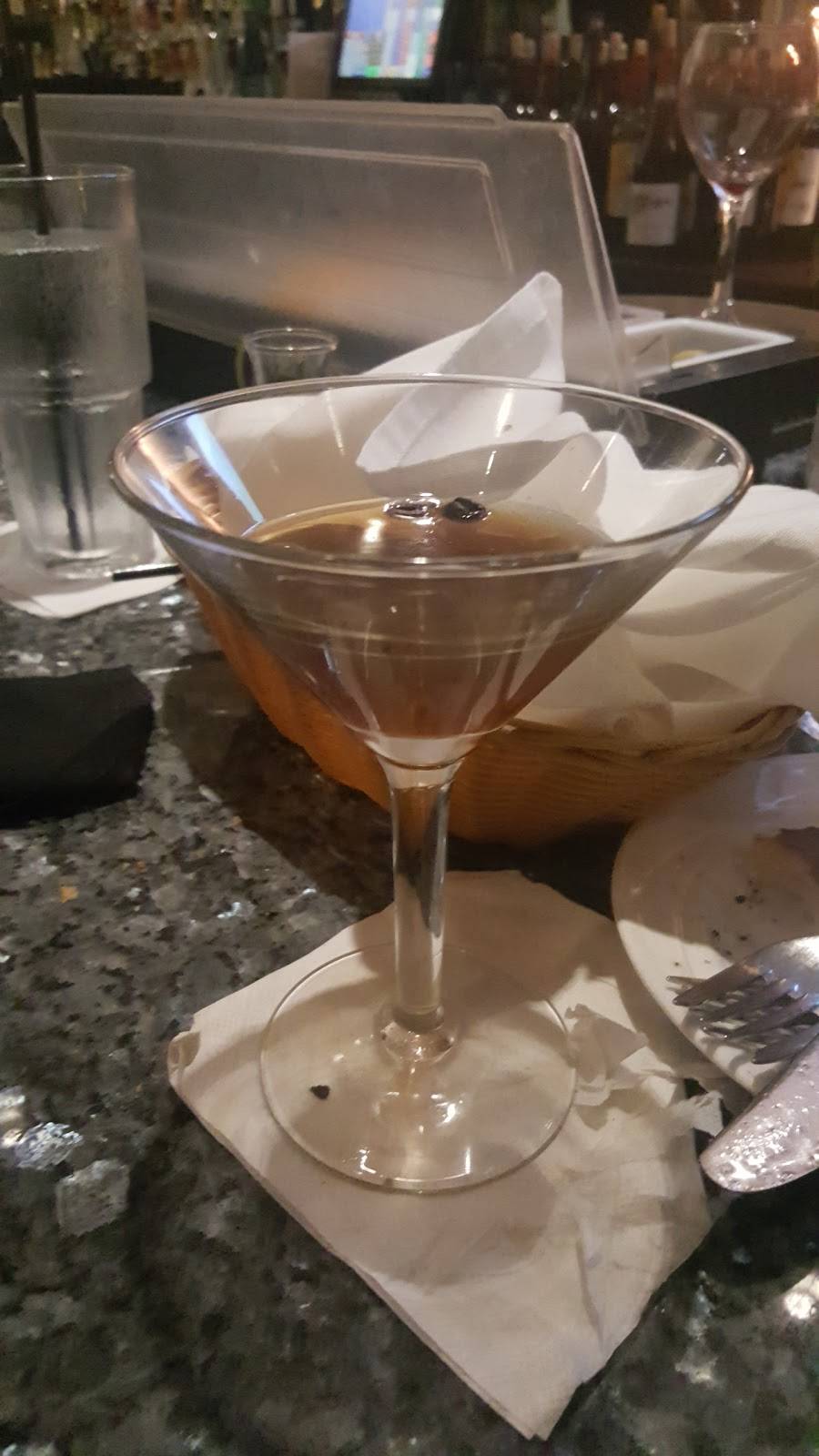 Portofinos Restaurant & Bar | restaurant | 937 State St, New Haven, CT 06511, USA | 2035621414 OR +1 203-562-1414