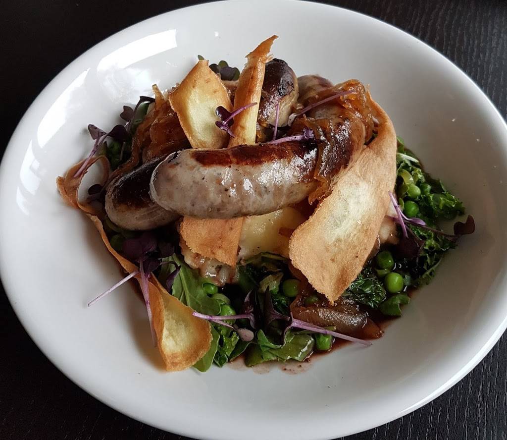 Nineteen Restaurant + Patio | restaurant | 1849 Old Highway 2, Belleville, ON K8N 4Z2, Canada | 6139687404 OR +1 613-968-7404