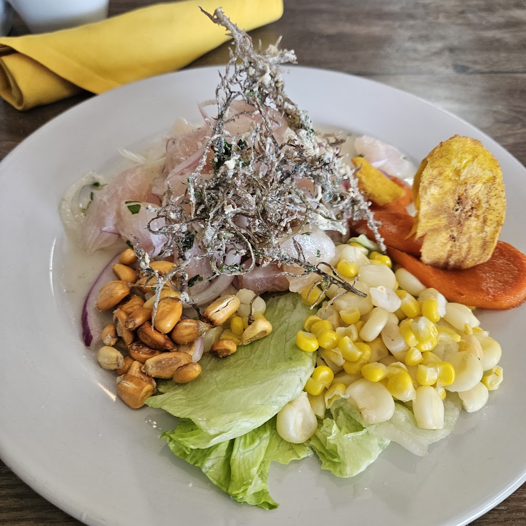 Tullpa Restaurant | restaurant | 3708 Merle Hay Rd, Des Moines, IA 50310, USA | 5152142327 OR +1 515-214-2327