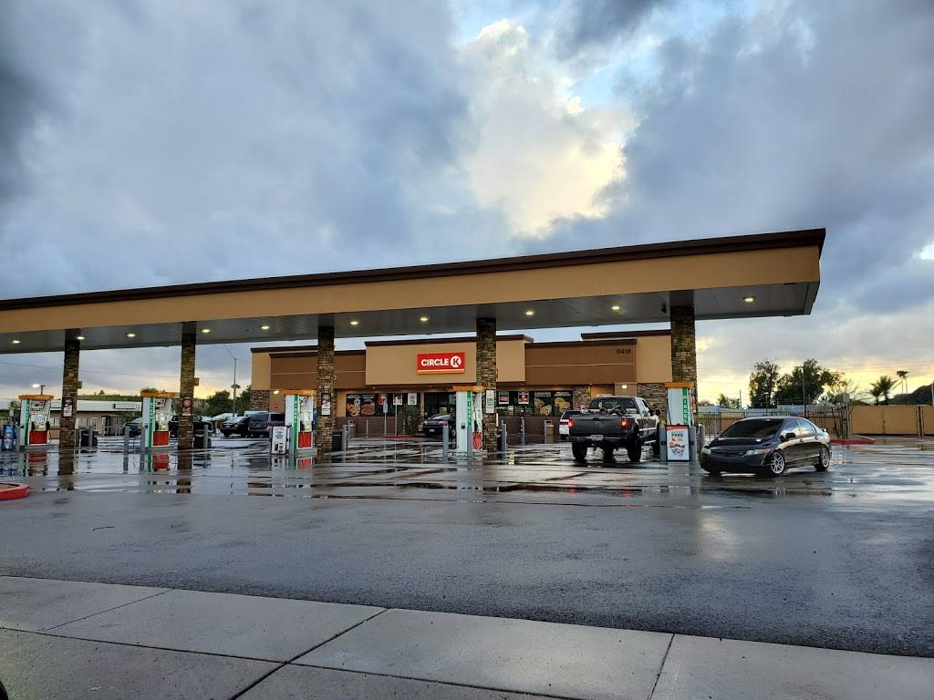 Circle K | meal takeaway | 9418 N 7th St, Phoenix, AZ 85020, USA | 6029432159 OR +1 602-943-2159