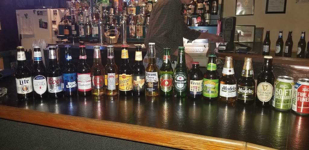 the FORUM Country Club | restaurant | Upper Deck Shops @ Promenade, 300 N Coit Rd Suite 260, Richardson, TX 75080, USA | 9722385777 OR +1 972-238-5777