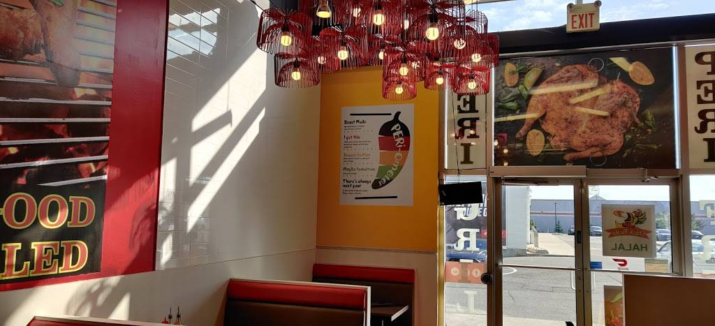 Chick Fiesta | restaurant | 5955 Latimer Dr, Mississauga, ON L5V 0B7, Canada | 9059975200 OR +1 905-997-5200