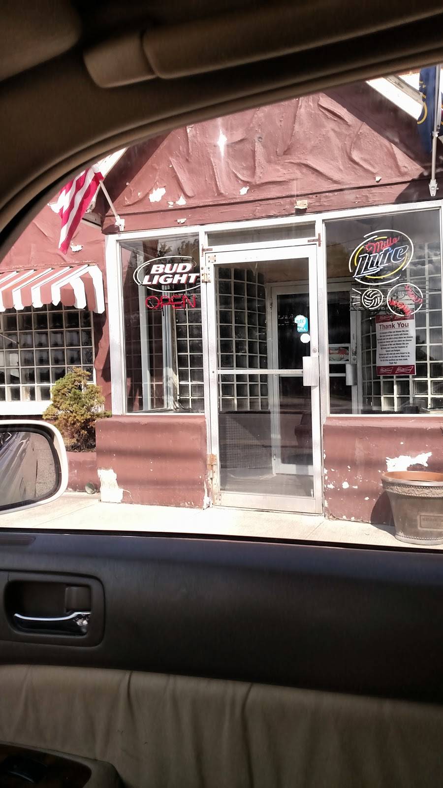 Bumpers Bar & Grill | restaurant | 7123 Mentor Ave, Willoughby, OH 44094, USA | 4409531662 OR +1 440-953-1662