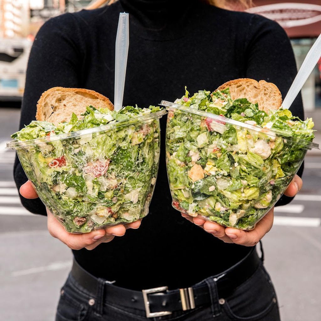 Chopt Creative Salad Company | restaurant | 9424 Main St, Fairfax, VA 22031, USA | 5715449001 OR +1 571-544-9001