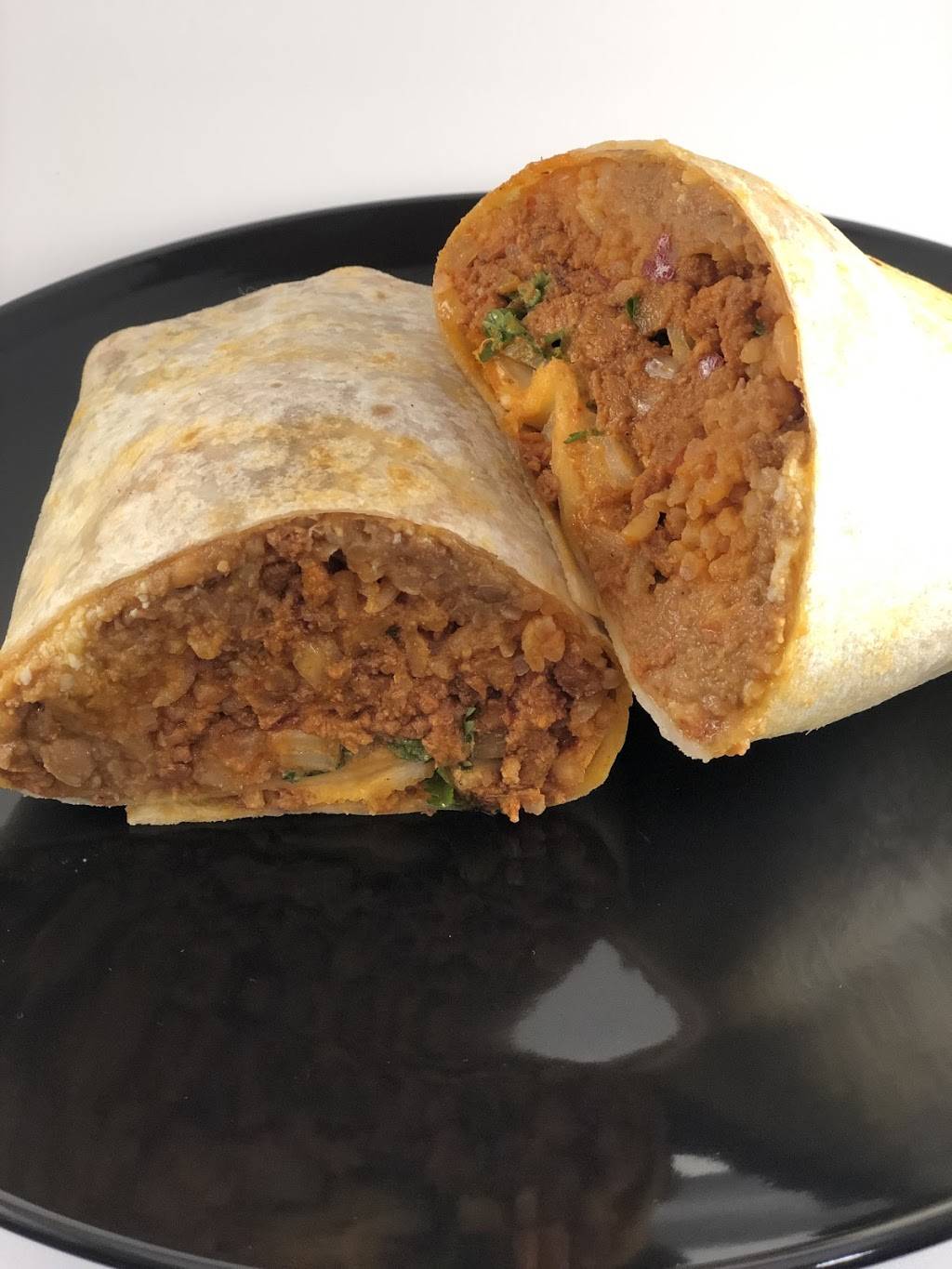 Antojitos bistro | restaurant | 2689 N Moorpark Rd, Thousand Oaks, CA 91360, USA | 8184916376 OR +1 818-491-6376