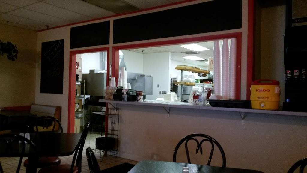 Mancinos - South Cedar | restaurant | 6250 S Cedar St, Lansing, MI 48911, USA | 5178876300 OR +1 517-887-6300