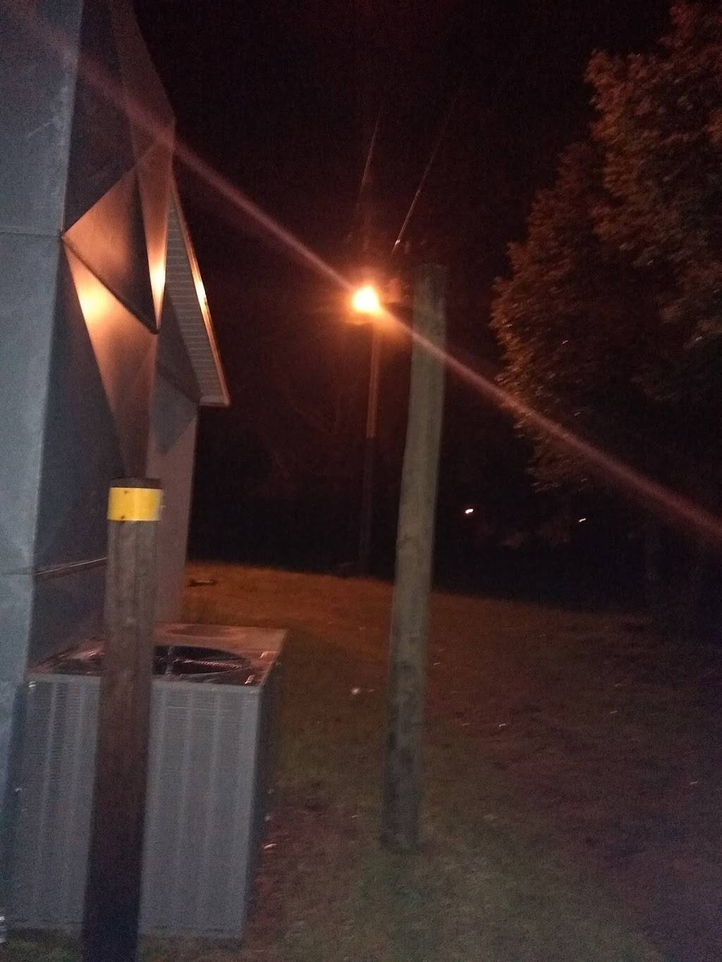 Bernices Best Fish And Foods | restaurant | 1799 Edgefield Rd, North Augusta, SC 29860, USA | 8033928276 OR +1 803-392-8276