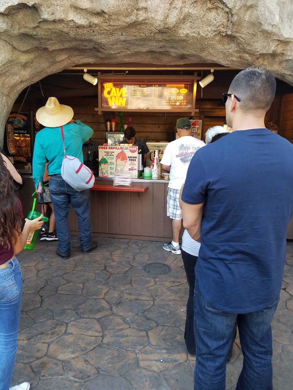 Cave Inn | meal takeaway | 8039 Beach Blvd, Buena Park, CA 90620, USA | 7142205200 OR +1 714-220-5200