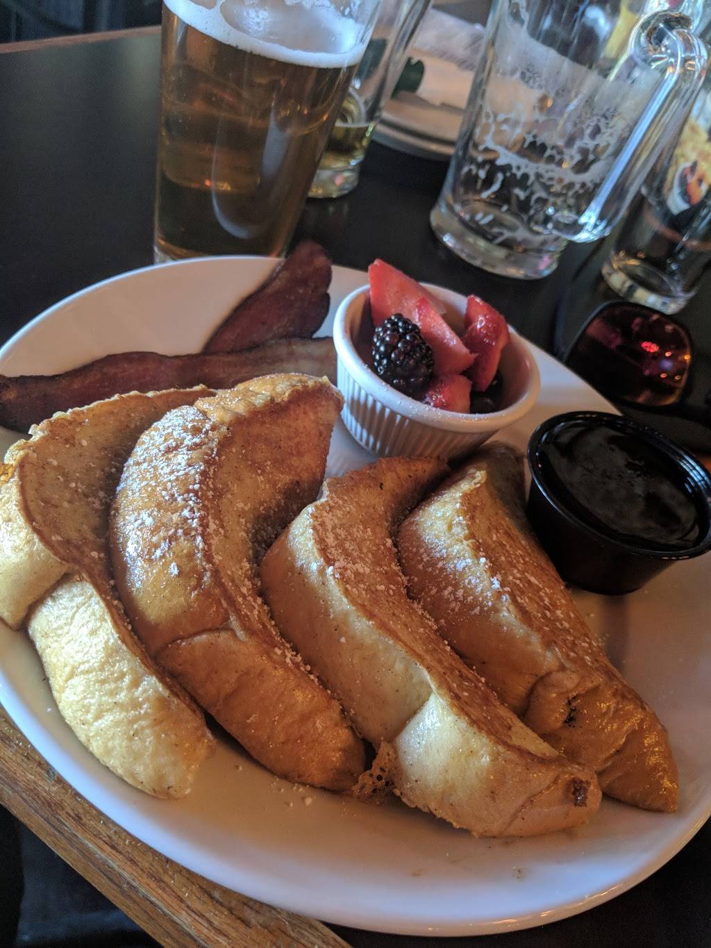 Murphys Law Irish Pub | restaurant | 58 S San Marcos Pl, Chandler, AZ 85225, USA | 4808121588 OR +1 480-812-1588