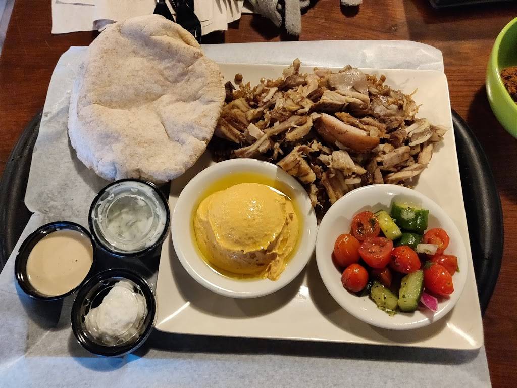 MAZA Mediterranean Grill | restaurant | 274 Daniel Webster Hwy, Nashua, NH 03060, USA | 6038887500 OR +1 603-888-7500