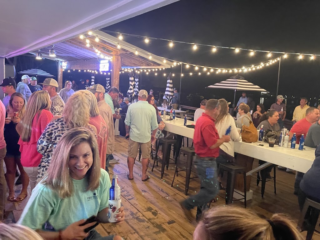 The Social at Lake Martin | restaurant | 2001 Castaway Island Rd, Eclectic, AL 36024, USA | 3344580260 OR +1 334-458-0260