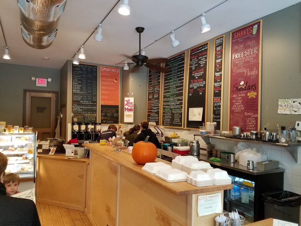 Three Sisters | cafe | 1074 Hope St, Providence, RI 02906, USA | 4012737230 OR +1 401-273-7230