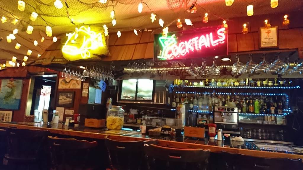 The Fish House | restaurant | 102401 Overseas Hwy, Key Largo, FL 33037, USA | 3054514665 OR +1 305-451-4665