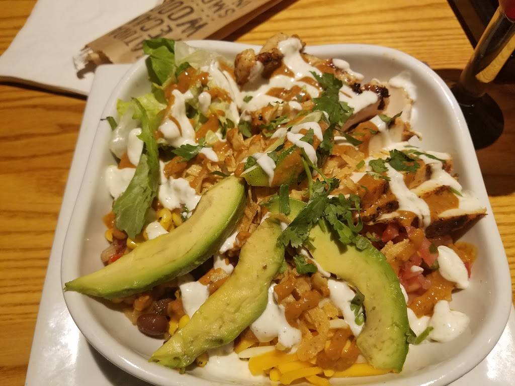 Chilis Grill & Bar | meal takeaway | 12181 E Colonial Dr, Orlando, FL 32826, USA | 4073846622 OR +1 407-384-6622