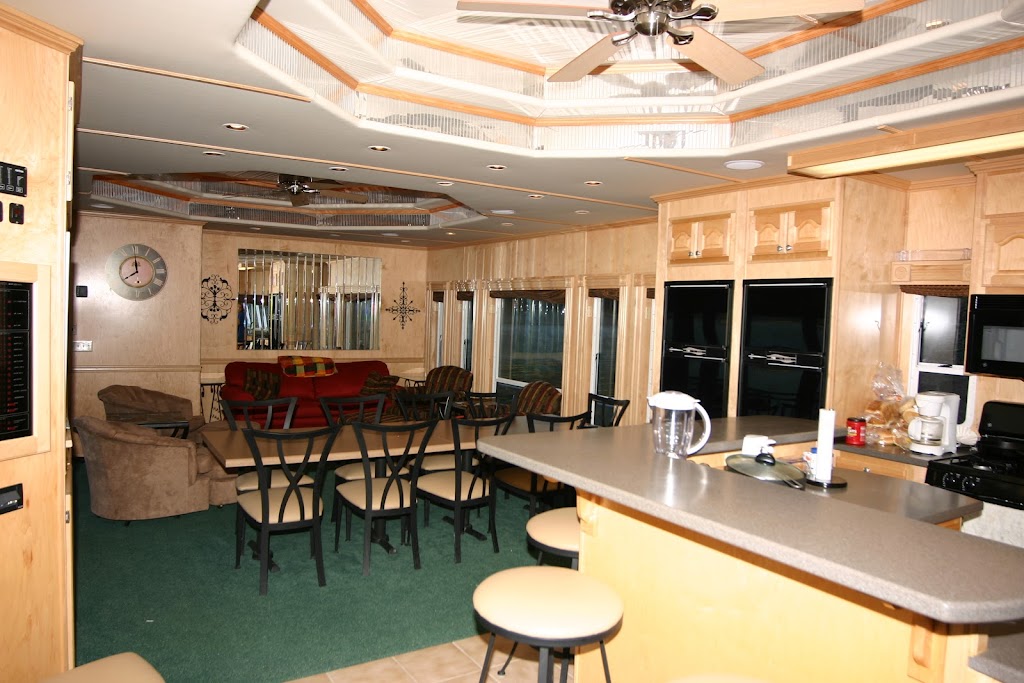 Sulphur Creek Resort | restaurant | 3622 Sulphur Creek Rd, Burkesville, KY 42717, USA | 2704337272 OR +1 270-433-7272