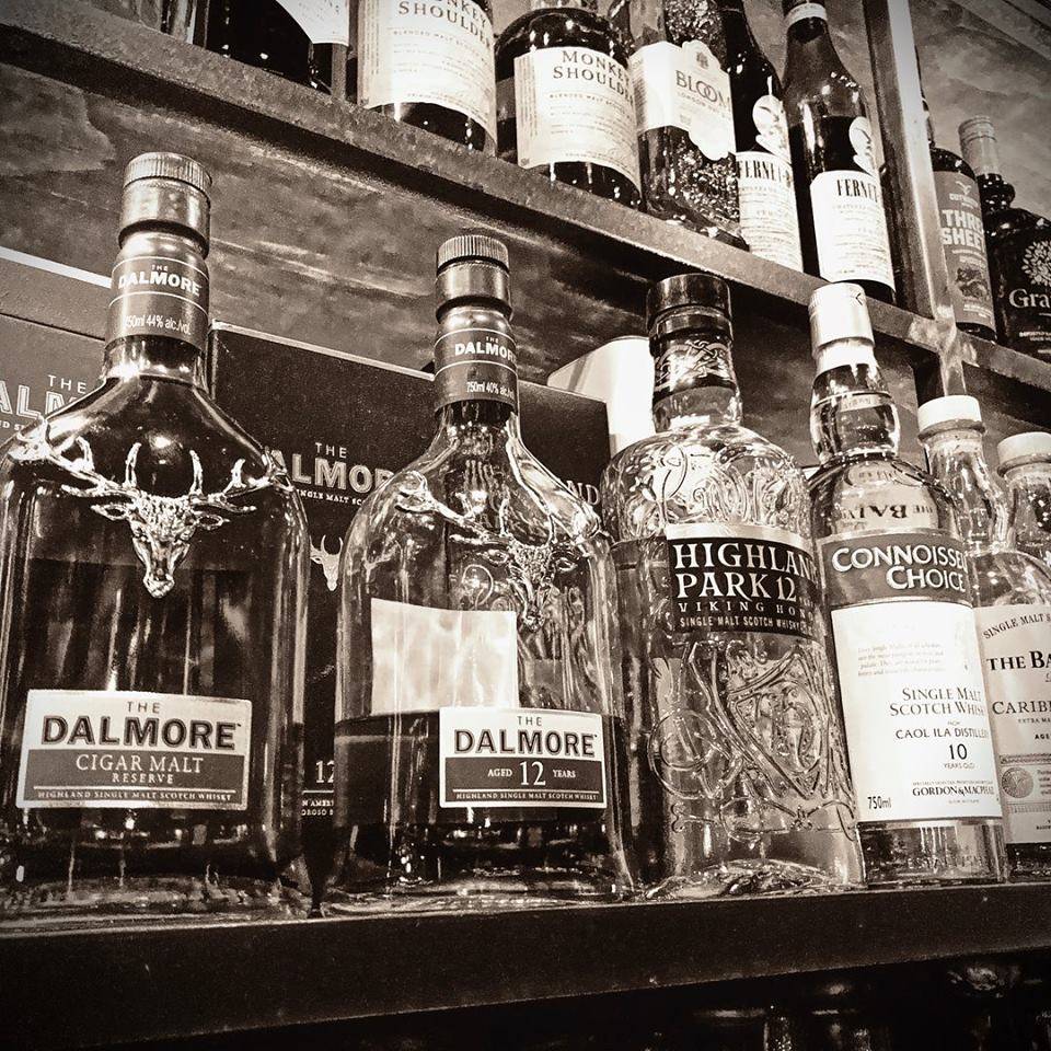 Fourpenny House | restaurant | 8323 La Mesa Blvd, La Mesa, CA 91942, USA | 6198258805 OR +1 619-825-8805