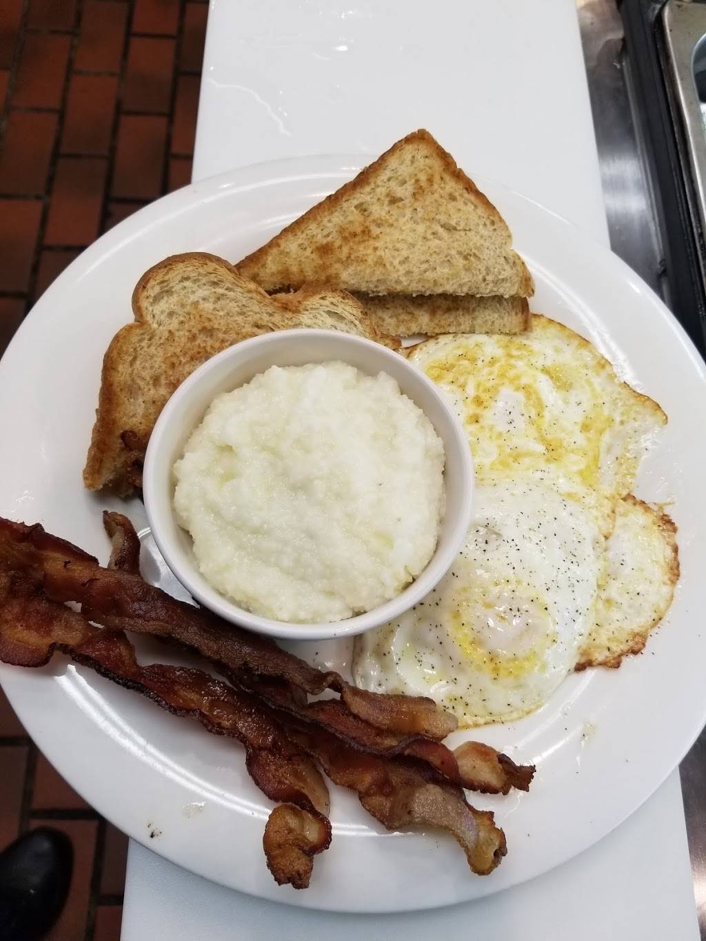 Undecided Cafe | restaurant | 3126 Al Lipscomb Way, Dallas, TX 75215, USA | 2144213545 OR +1 214-421-3545