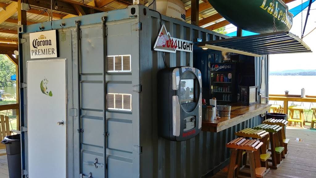 Jakes On The Lake | restaurant | 4293 County Rd 63, Centre, AL 35960, USA | 2563333065 OR +1 256-333-3065