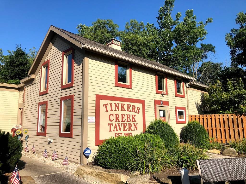 Tinkers Creek Road Tavern | restaurant | 14000 Tinkers Creek Rd, Walton Hills, OH 44146, USA | 2166423900 OR +1 216-642-3900