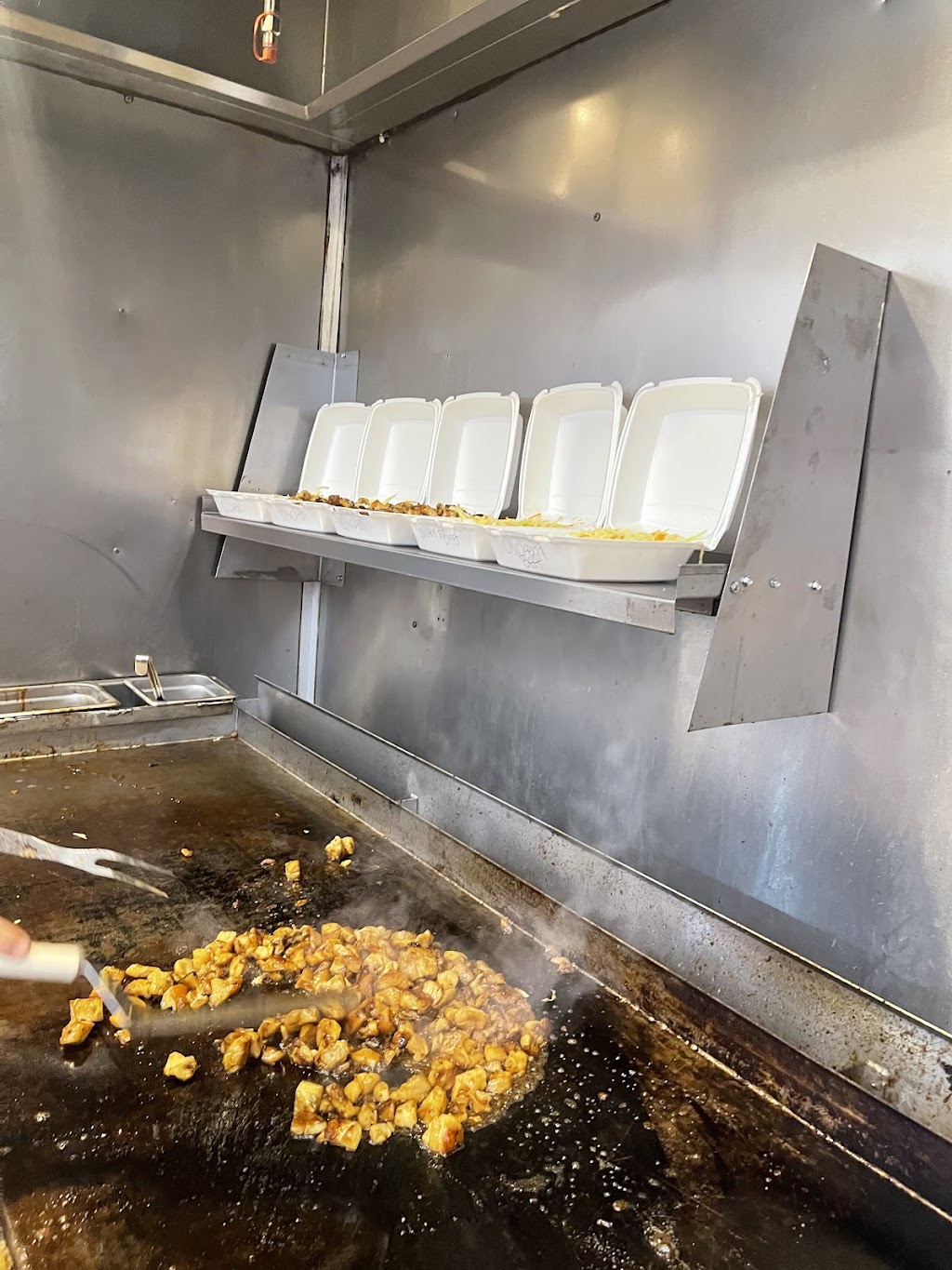 CRAZY TERIYAKI CHICKEN | restaurant | 8241 Tampa Ave, Reseda, CA 91335, USA | 8185271146 OR +1 818-527-1146