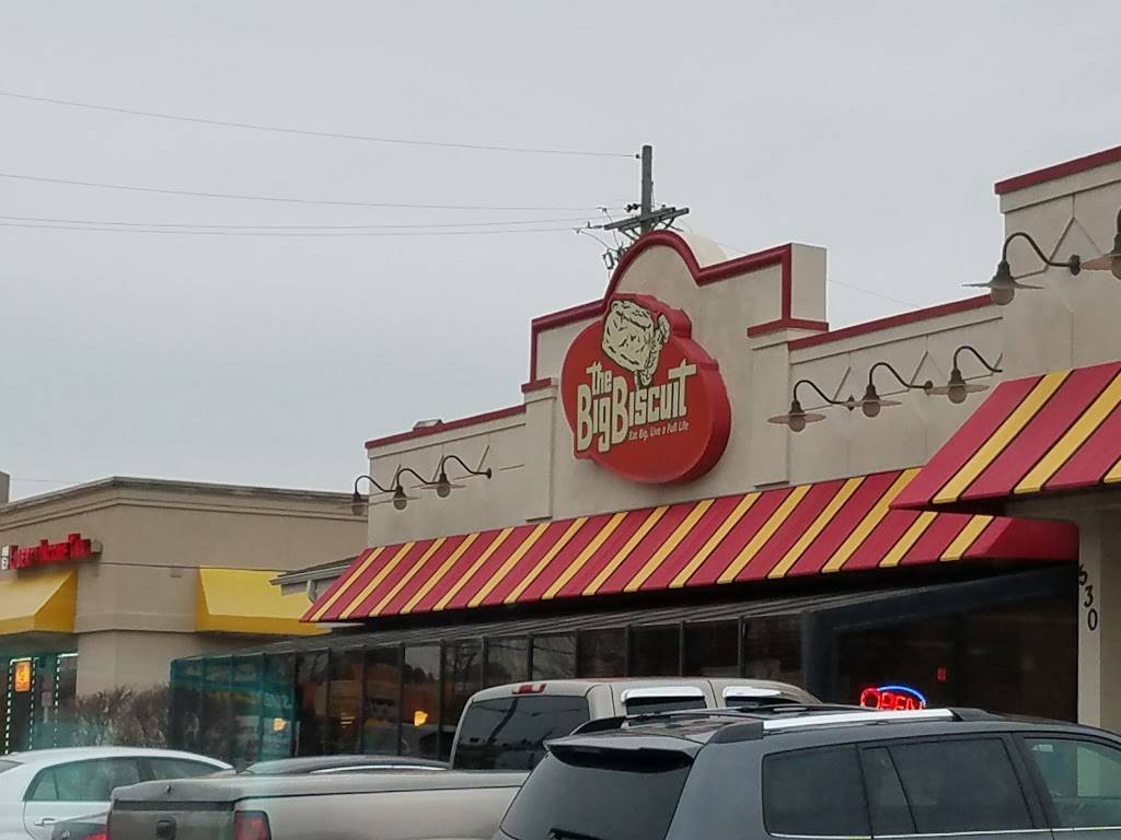The Big Biscuit | restaurant | 530 NW Hwy 7, Blue Springs, MO 64014, USA | 8162293108 OR +1 816-229-3108