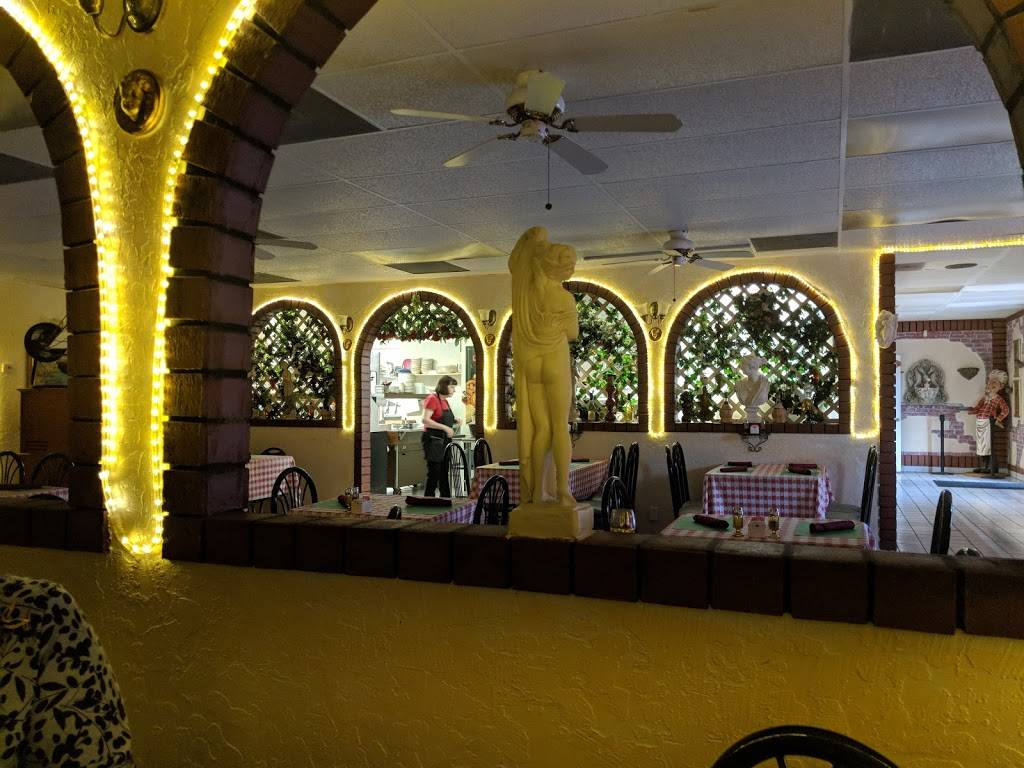 Italian Touch | restaurant | 8211 46th Ave N, St. Petersburg, FL 33709, USA | 7275452778 OR +1 727-545-2778