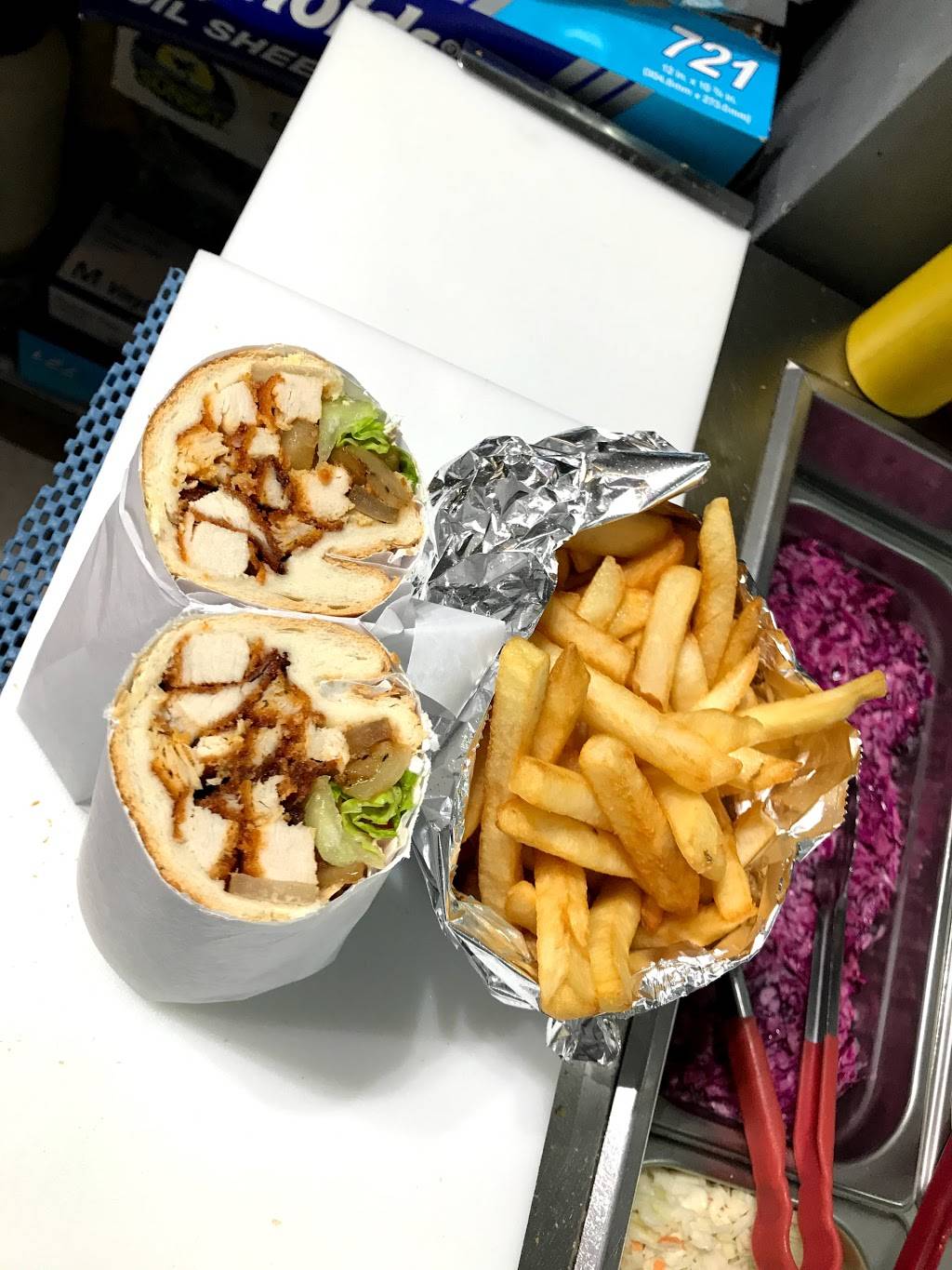 Baguette Express | meal takeaway | 1013 E 14th St, Brooklyn, NY 11230, USA | 7188727222 OR +1 718-872-7222