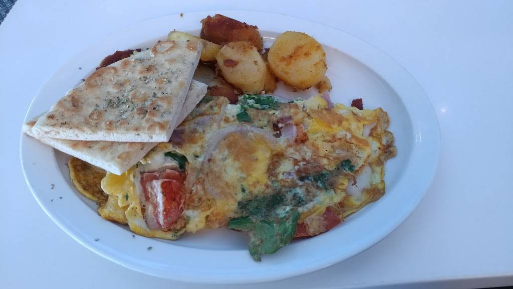 Acropolis OPA | restaurant | 708 Elmwood Ave, Buffalo, NY 14222, USA | 7168862977 OR +1 716-886-2977