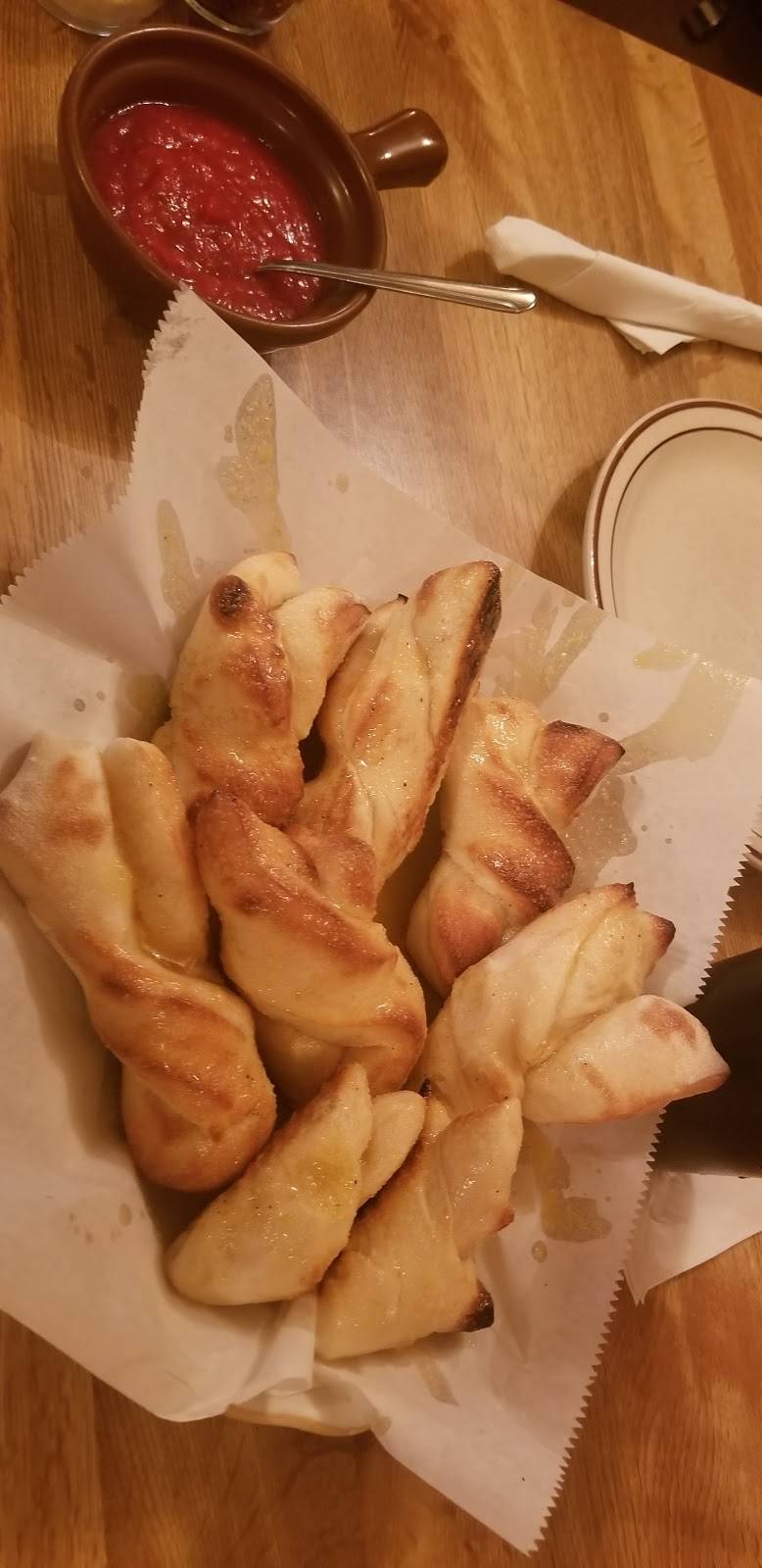 Cavis Pioneer Pizza Inn | restaurant | 5600 Lapeer Rd, Kimball, MI 48074, USA | 8109824001 OR +1 810-982-4001