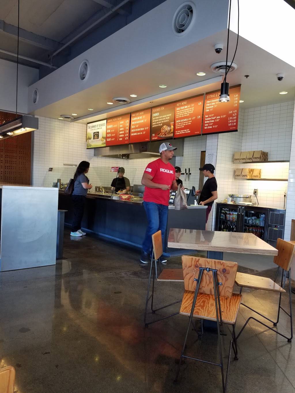 Chipotle Mexican Grill | restaurant | 720 Otay Lakes Rd, Chula Vista, CA 91910, USA | 6197615452 OR +1 619-761-5452