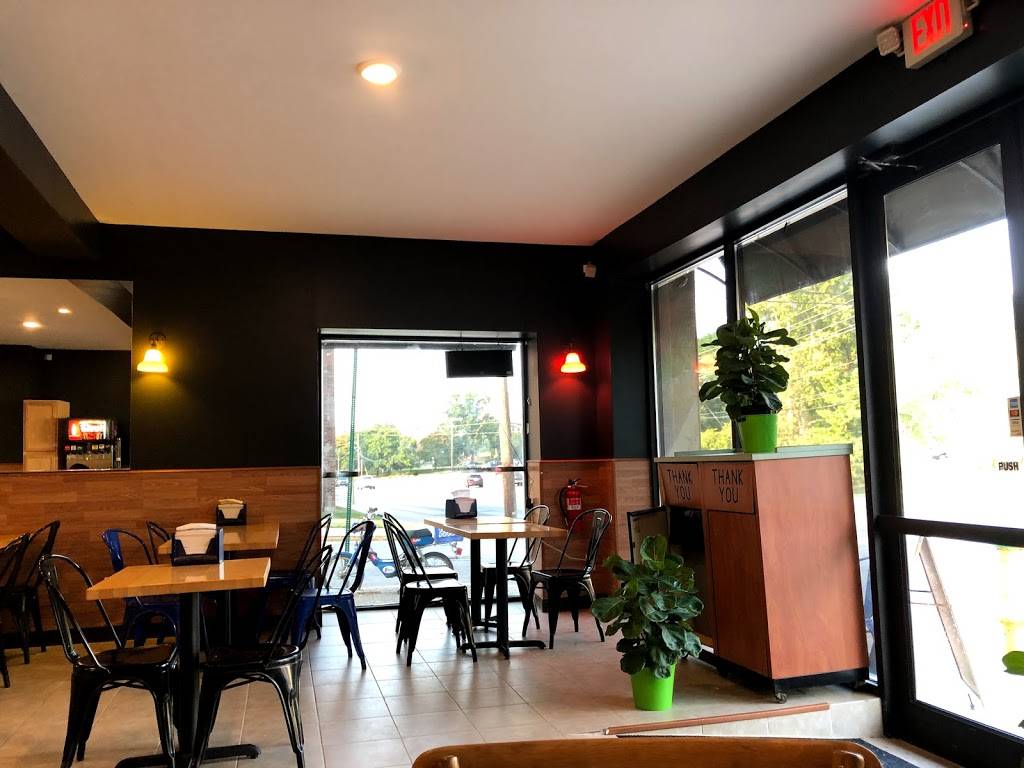 TAZA Mediterranean grill | restaurant | 543 S Limestone, Lexington, KY 40508, USA | 8595234558 OR +1 859-523-4558