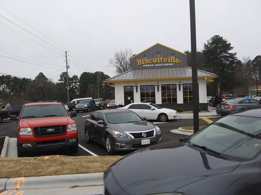 Biscuitville | restaurant | 1537 Dabney Dr, Henderson, NC 27536, USA | 2526288290 OR +1 252-628-8290
