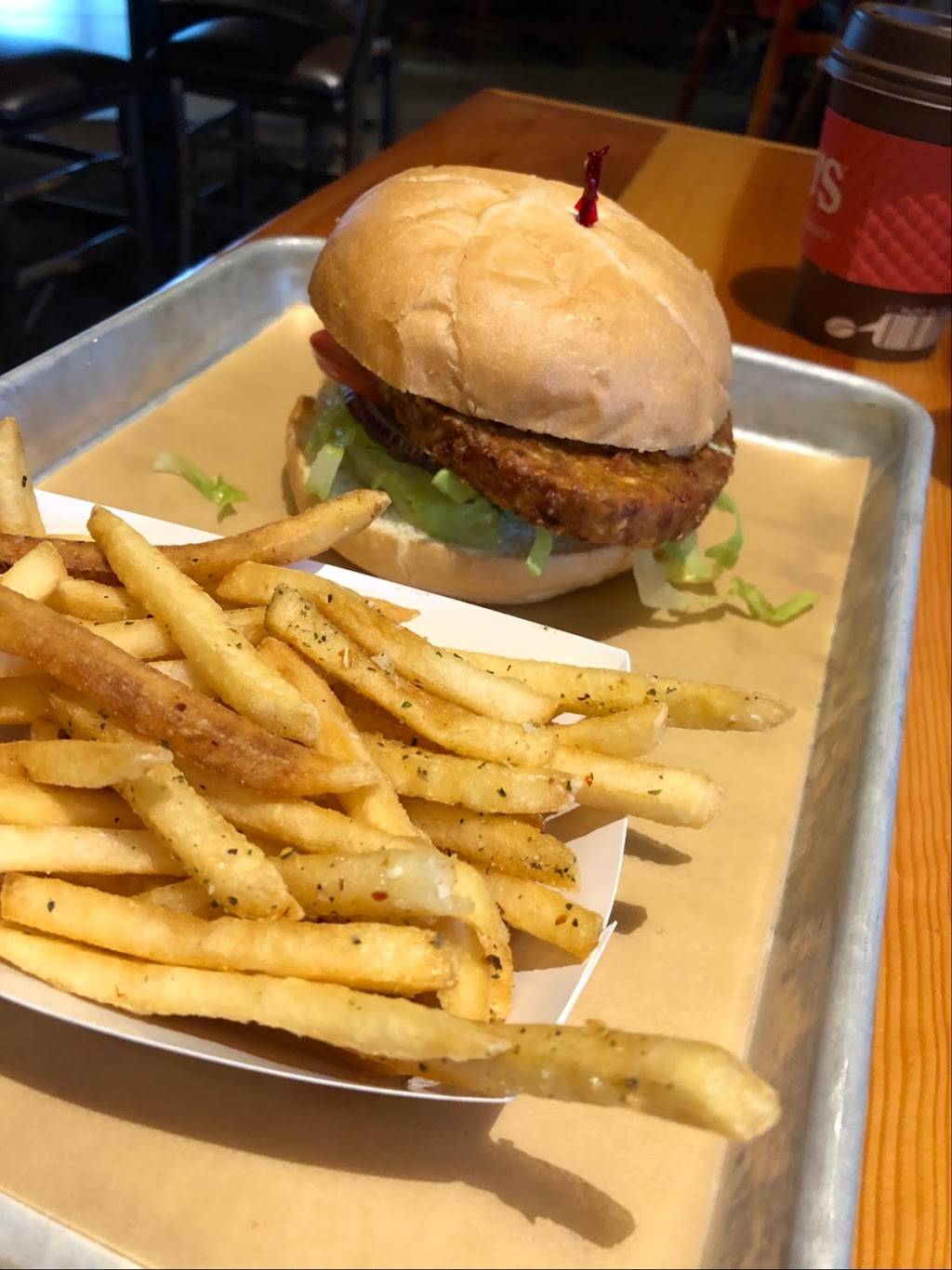 Cascade Grill | restaurant | 4001 SW Canyon Rd, Portland, OR 97221, USA | 5032261561 OR +1 503-226-1561