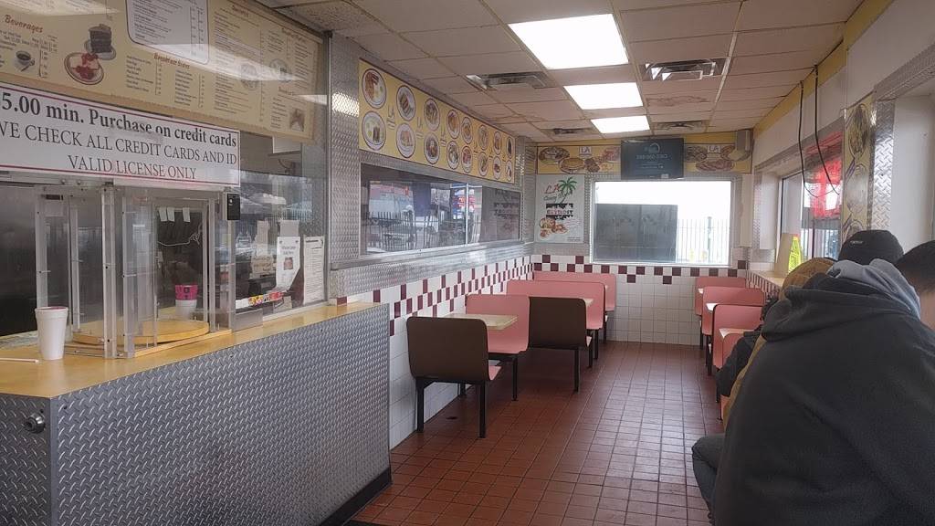 L A Coney Island | restaurant | 13550 Livernois, Detroit, MI 48238, USA | 3139357726 OR +1 313-935-7726