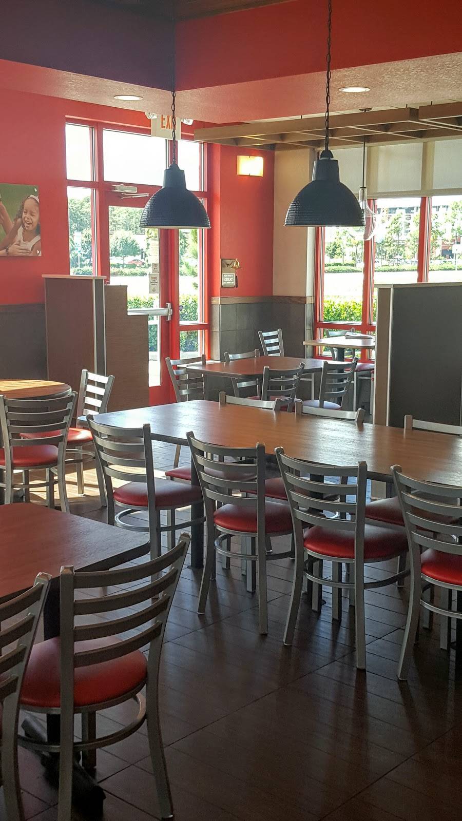 Arbys | restaurant | 16461 Corporate Commerce Way, Fort Myers, FL 33913, USA | 2394371583 OR +1 239-437-1583